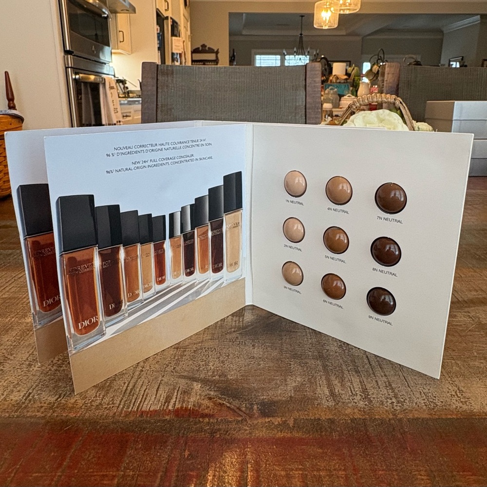 NEW Dior Forever SKIN GLOW FOUNDATION 9-Shade Sampler Card DUO! - Picture 2 of 4